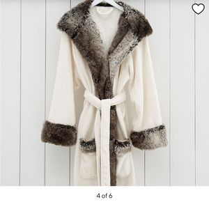 Pottery Barn Faux Fur Ombre Robe